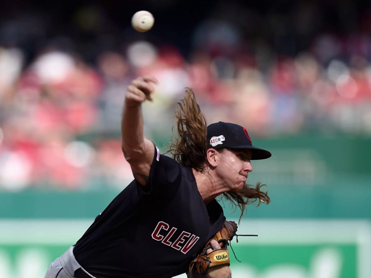 Indians to start Mike Clevinger Wednesday after COVID violation