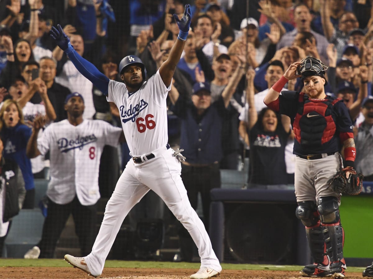 New Dodgers manager Dave Roberts offers Yasiel Puig a 'fresh start' –  Orange County Register