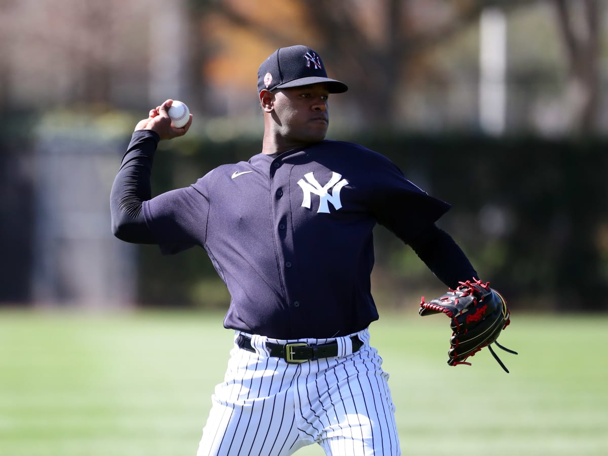 Yankees' Luis Severino has sore right forearm, shut down