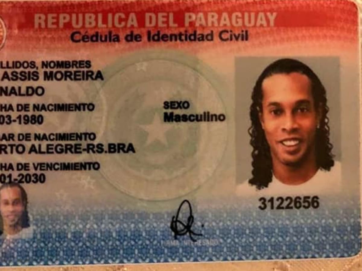 Ronaldinho questioned by police in Paraguay for fake passport - Sports  Illustrated