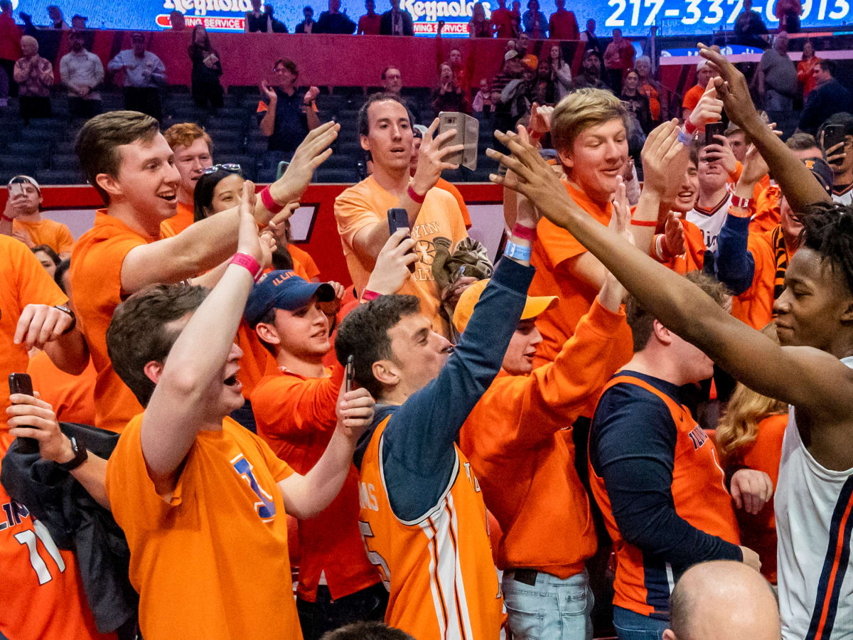 Dosunmu to Throw Out First Pitch on Illini Night with the White Sox -  University of Illinois Athletics