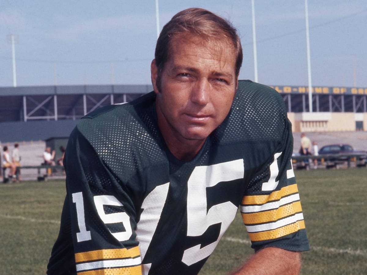 RIP, Bart Starr. We Booed You Then. We Salute You Now. You Were a