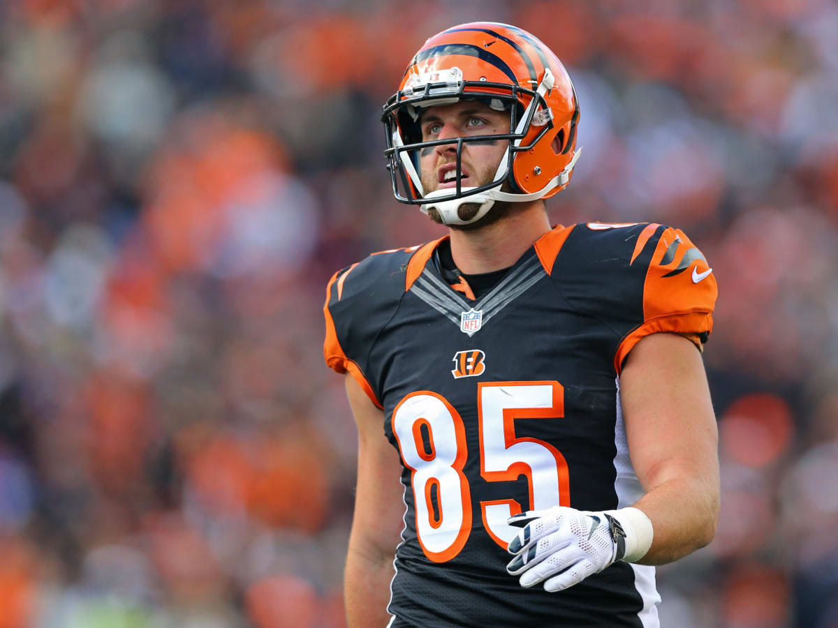 Cincinnati Bengals tight end Tyler Eifert (85) celebrates his touchdown  during the first half an NFL football game against the San Francisco 49ers,  Sunday, Sept. 15, 2019, in Cincinnati. (AP Photo/Frank Victores