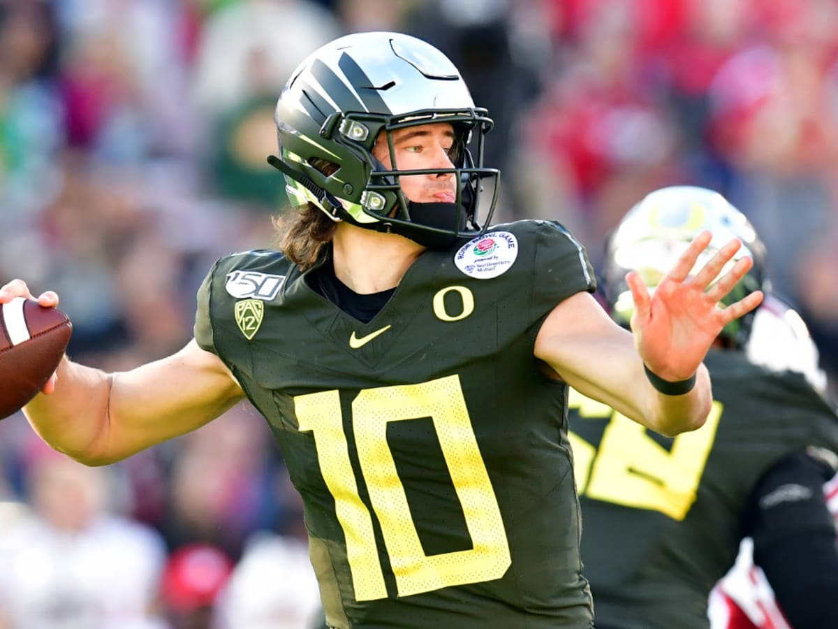 What NFL Scouts Will Be Watching: Top-ranked Oregon QB Justin