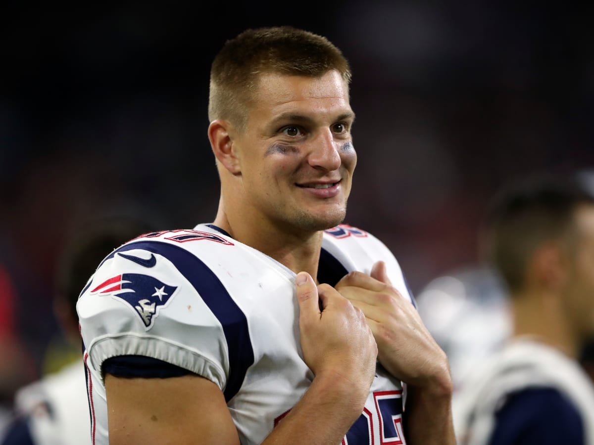 NFL rumors: Buccaneers' Rob Gronkowski addresses buzz he's retiring after  winning Super Bowl 