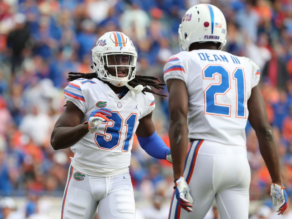 Chomping at Bits: Florida wearing all-white vs. FAU; Auburn transfer Tyrone  Truesdell to play - Alligator Army