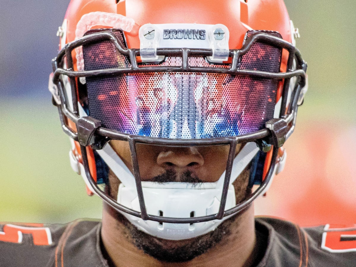 NFL on ESPN on X: A strange visor from Myles Garrett 