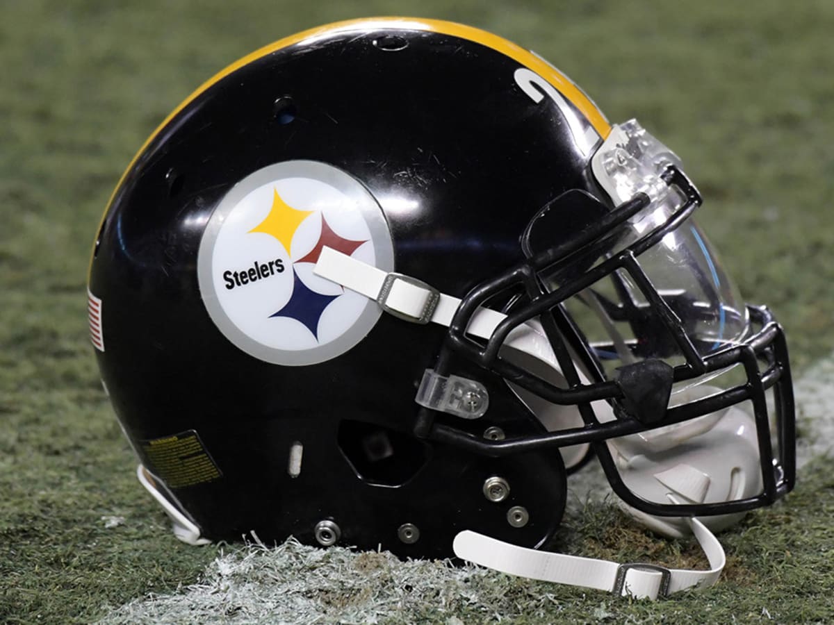 Fan dies after fall from escalator at Acrisure Stadium following Pittsburgh  Steelers game