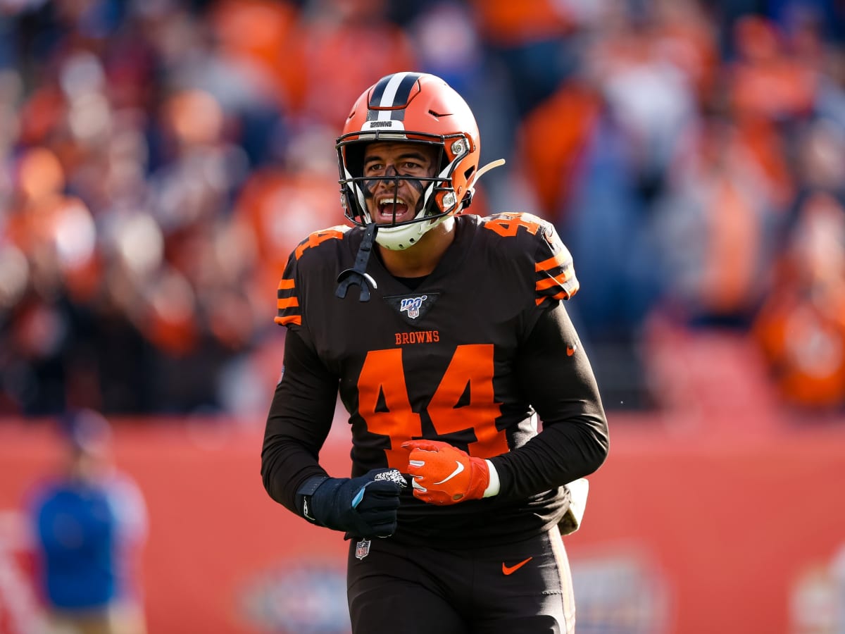 Cleveland Browns' Sione Takitaki from pick-six to COVID list: 'Bummer'