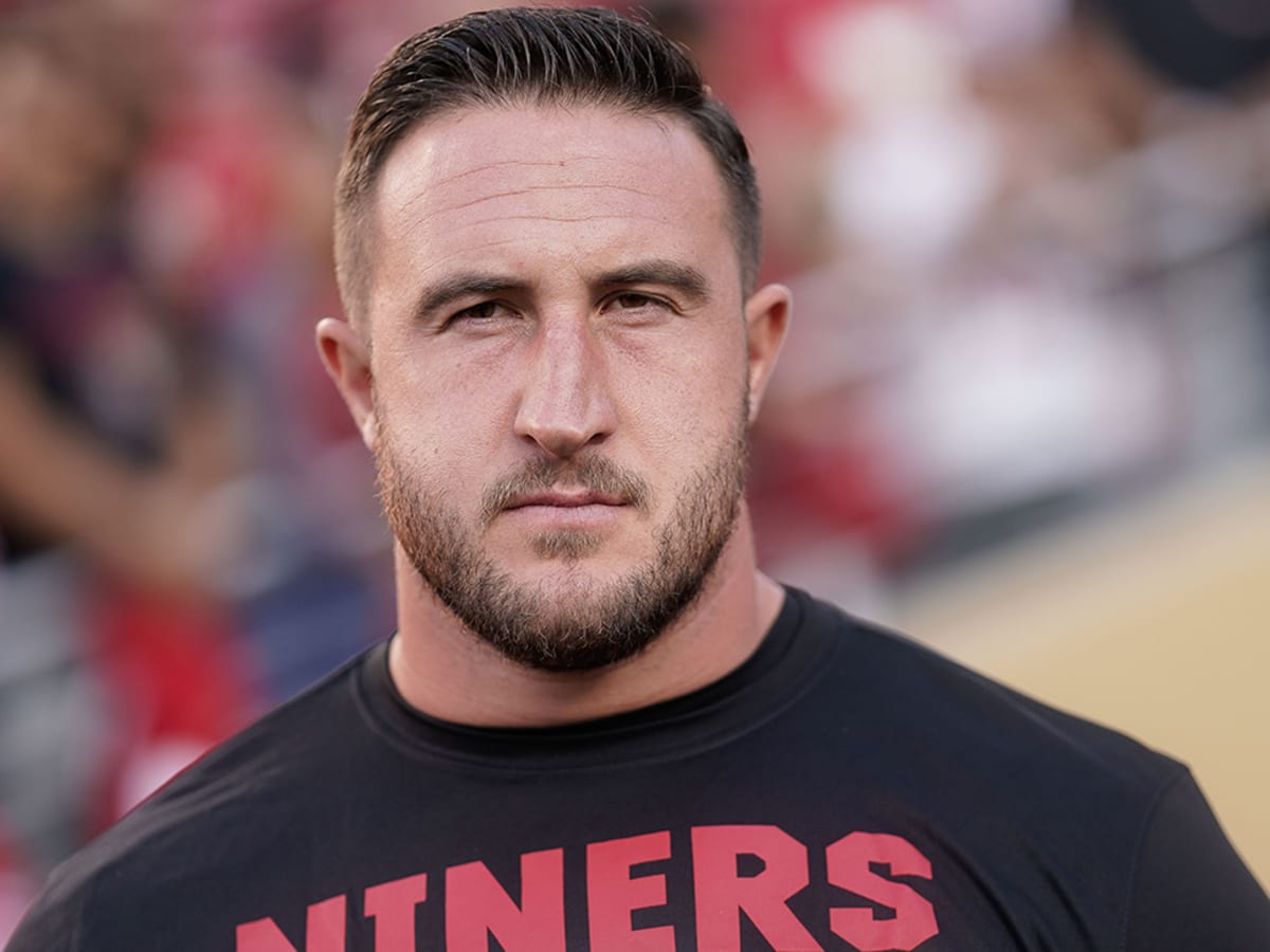 49ers' Joe Staley stiff-arms retirement talk before NFL playoffs