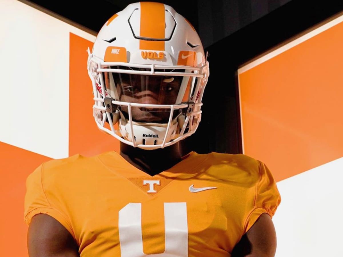 Look: Tennessee Vols Baseball Donning New Uniforms in Lexington - Sports  Illustrated Tennessee Volunteers News, Analysis and More