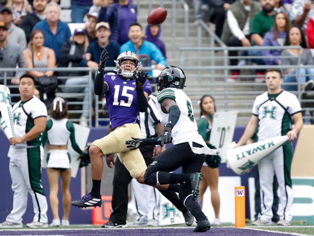 UW Huskies unveil 'multifaceted' offense in three-quarter