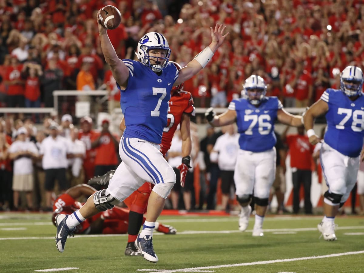 Taysom Hill injured in BYU football victory - The Daily Universe