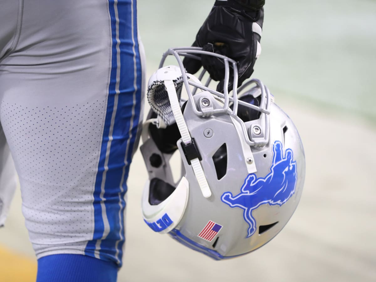 Detroit Lions offering fans chance to purchase cutouts at Ford Field