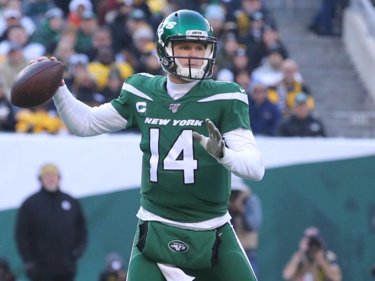 Sam Darnold unphased by Jets fans' Trevor Lawrence talk