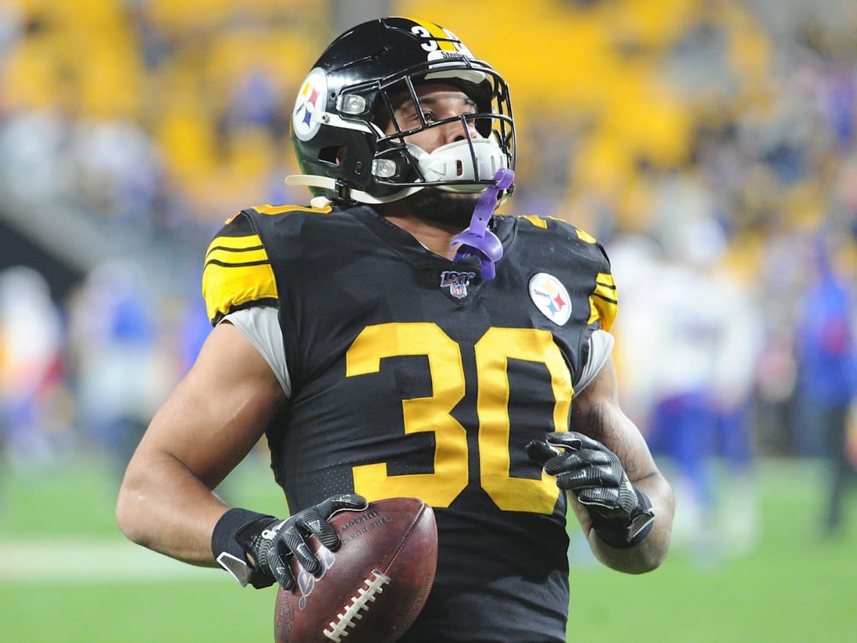 James Conner contract: Cardinals sign former Steelers RB - Sports  Illustrated