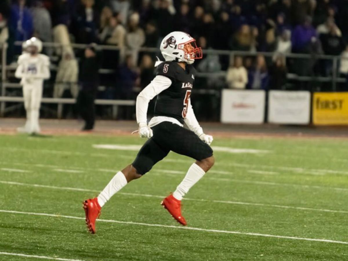 One recruiting class stays super loaded with commitment of four-star WR DeVonta  Smith - FanBuzz