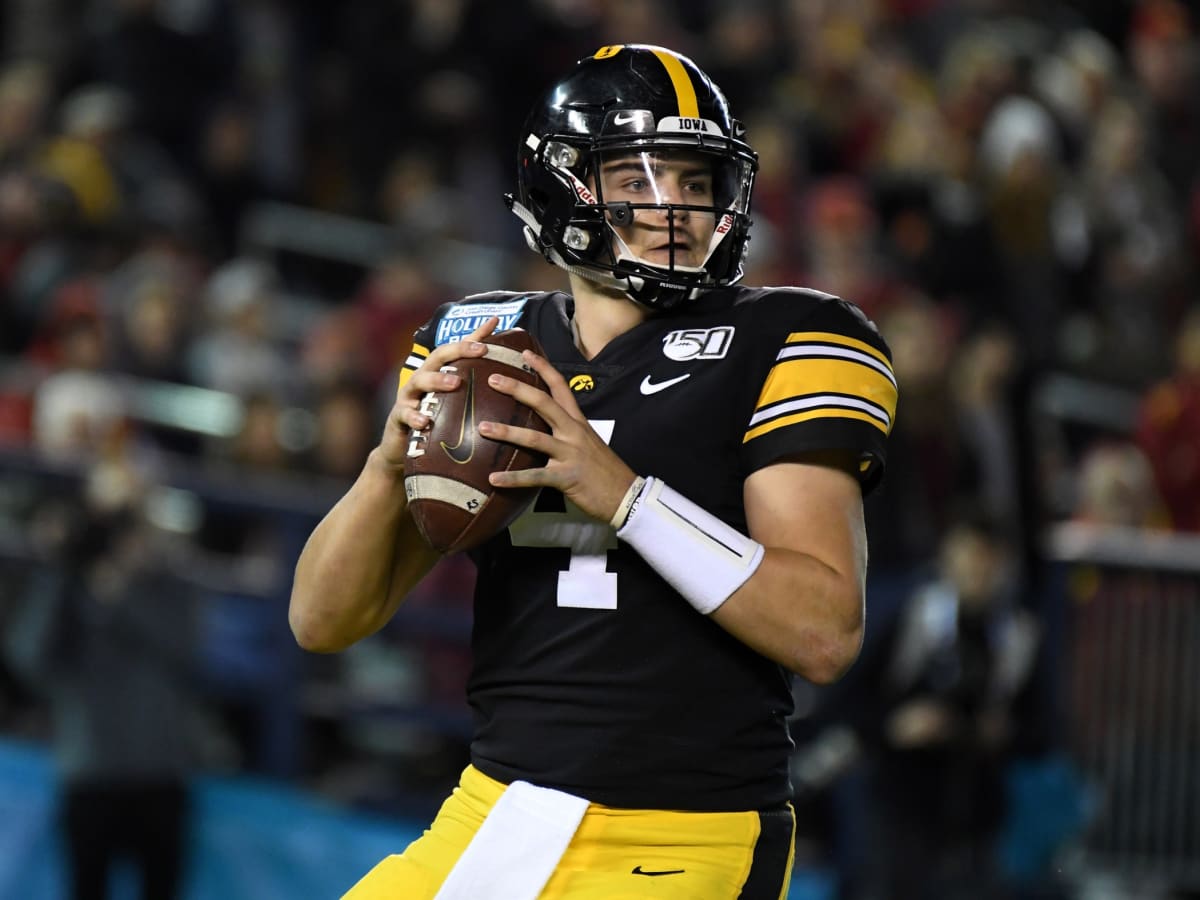 Vikings draft former Iowa quarterback Nate Stanley - Bring Me The News