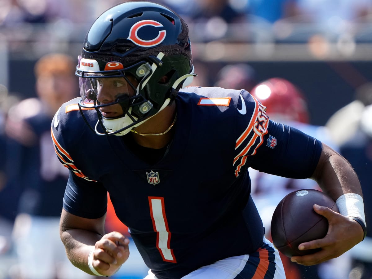 Chicago Bears QB And Ex-Ohio State Buckeye Justin Fields Nominated For  FedEx Air Player of the Week - Sports Illustrated Ohio State Buckeyes News,  Analysis and More