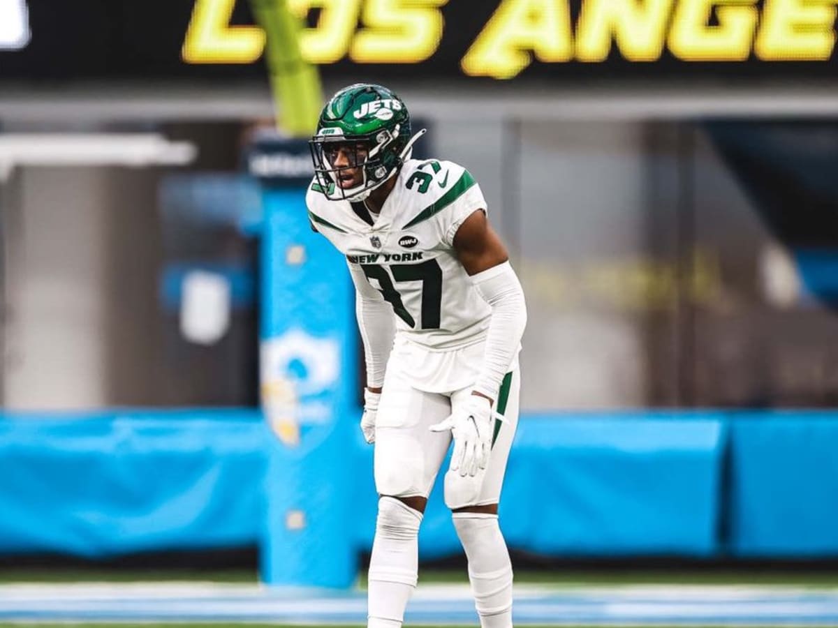 Bryce Hall's Impressive Early-Season NFL Numbers for the New York Jets -  Sports Illustrated Virginia Cavaliers News, Analysis and More