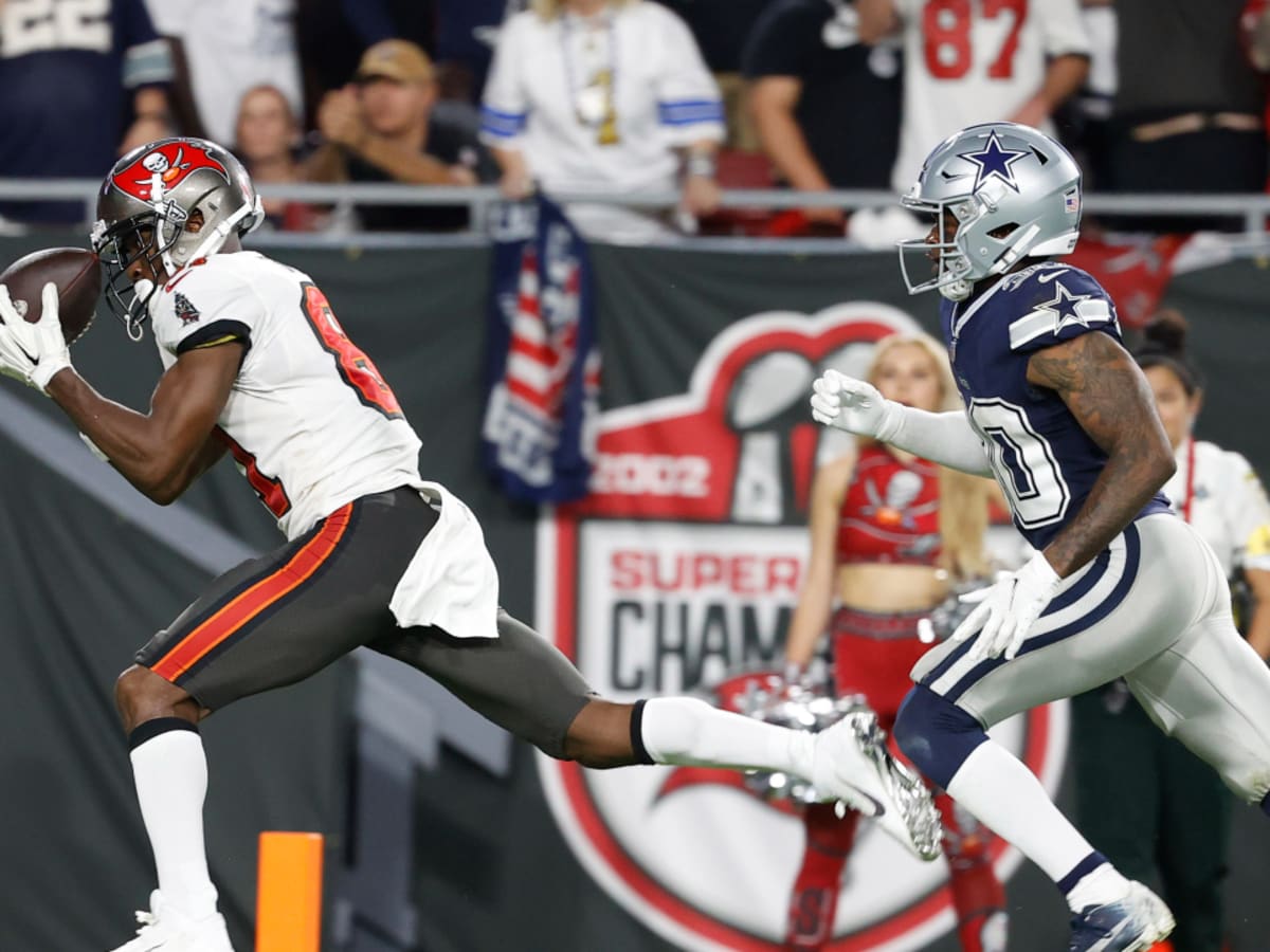 Buccaneers WR Antonio Brown deserves more targets after throwback game vs.  Cowboys