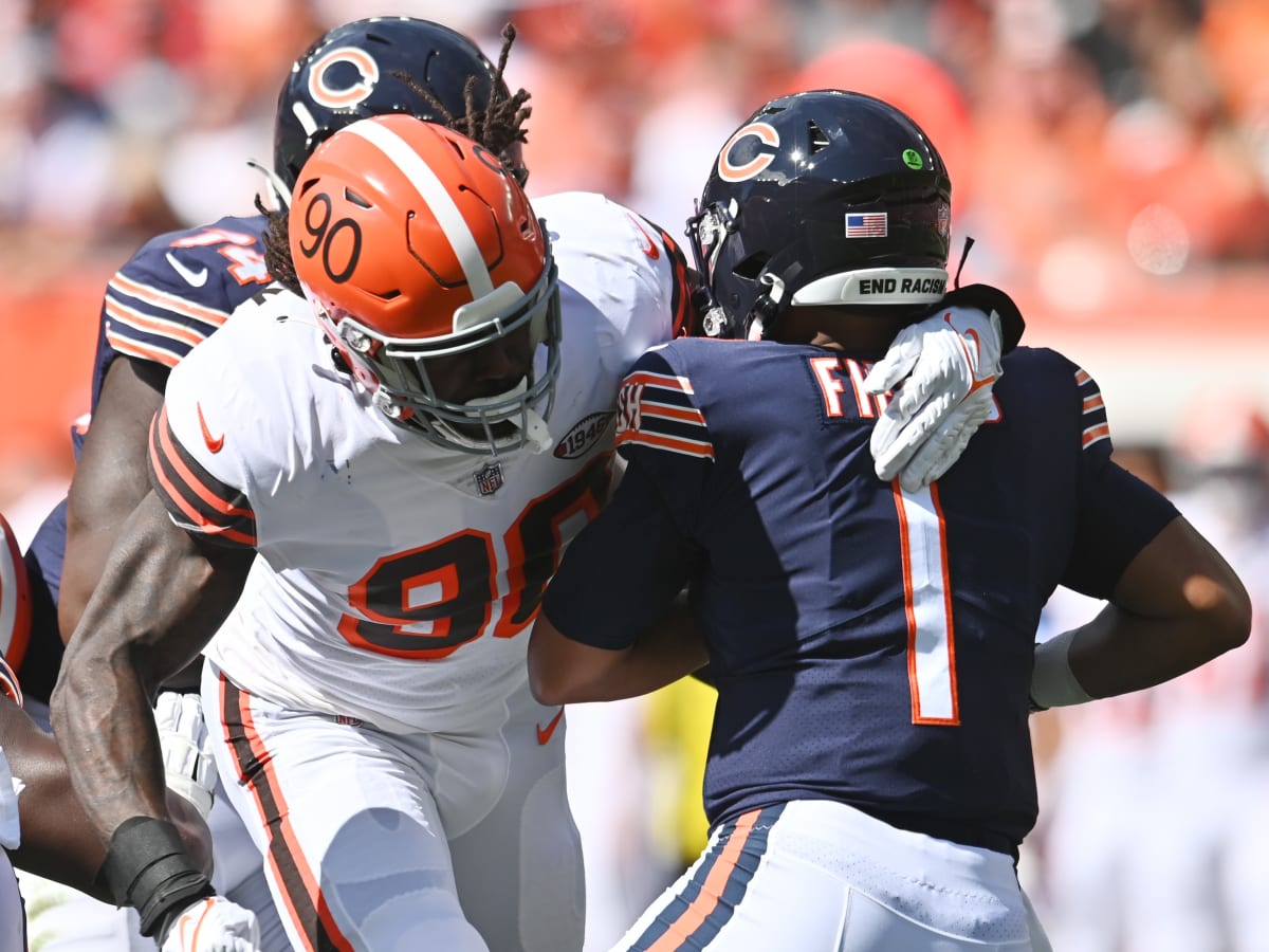 Bears pull away from Browns, 30-6