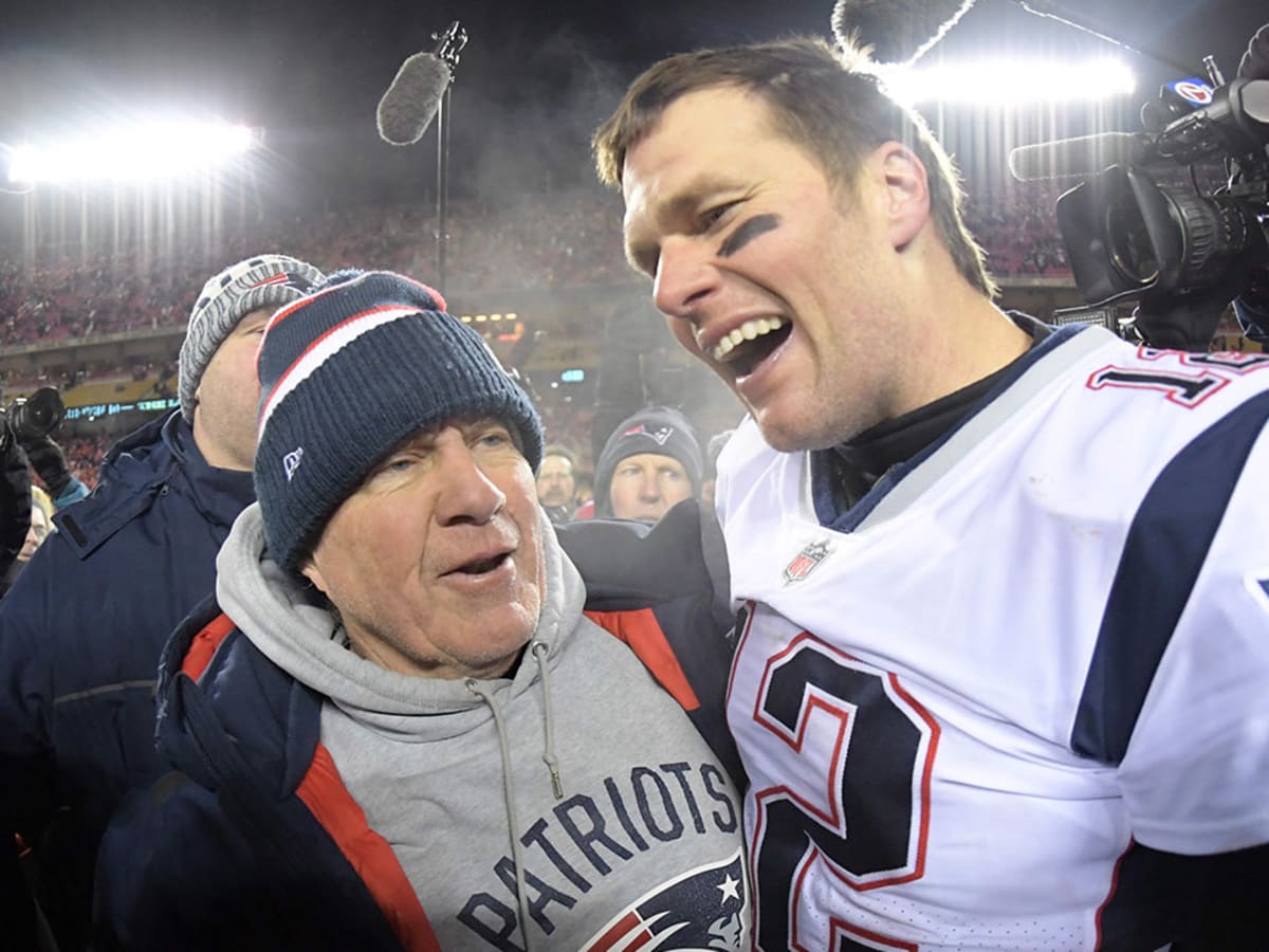 Tom Brady and Bill Belichick huddle in private after the game