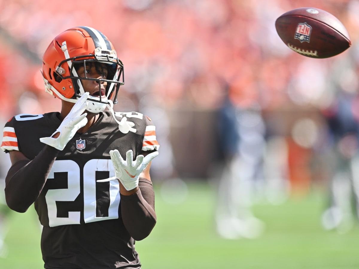 Photos: Week 11 - Browns at Bills Pregame