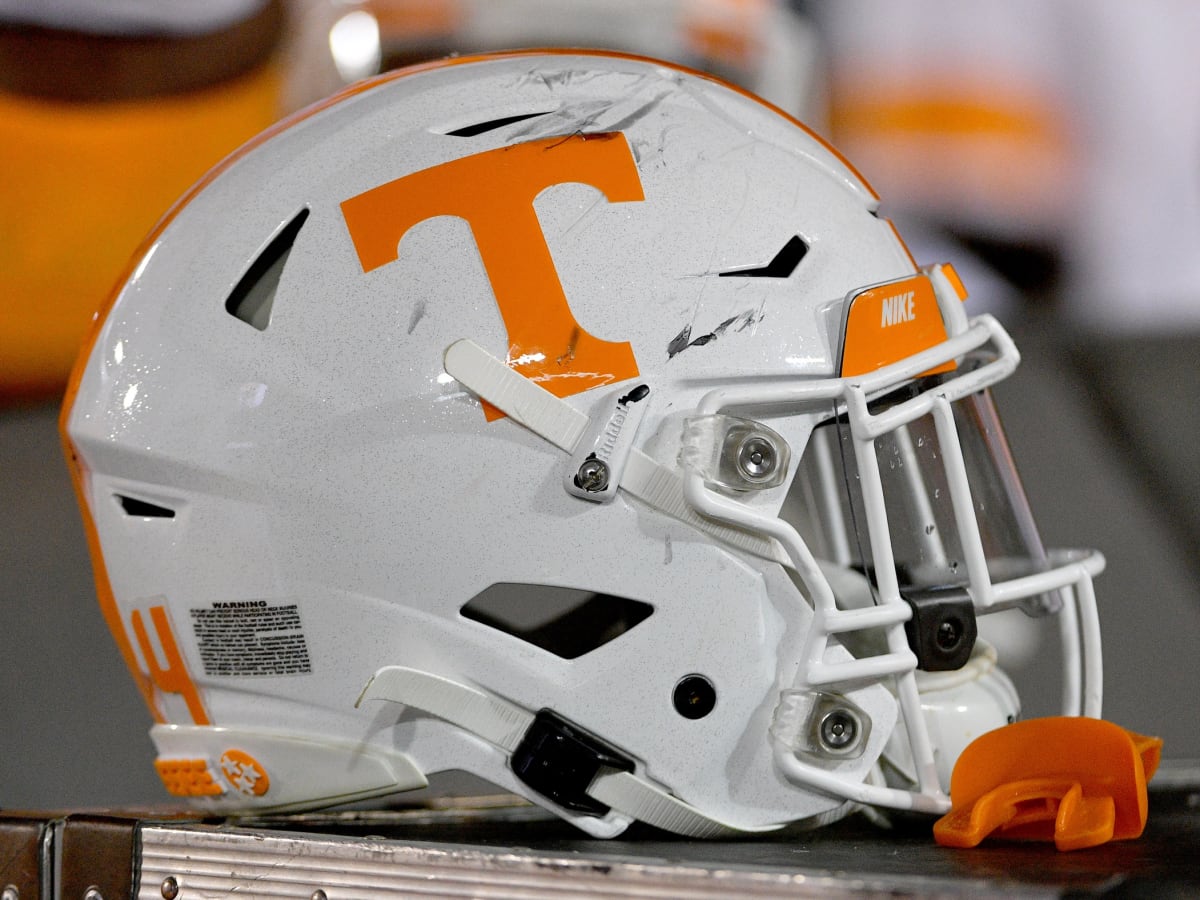 Tennessee Unveils Uniform Combo For Ole Miss - Sports Illustrated