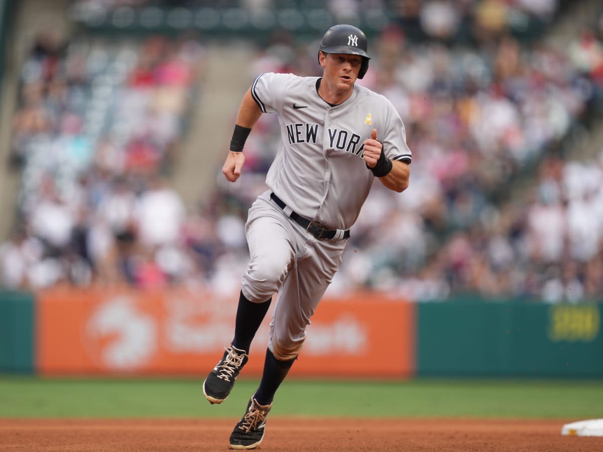 DJ LeMahieu Is Day to Day With Toe Injury, Still Out of New York Yankees  Lineup - Sports Illustrated NY Yankees News, Analysis and More