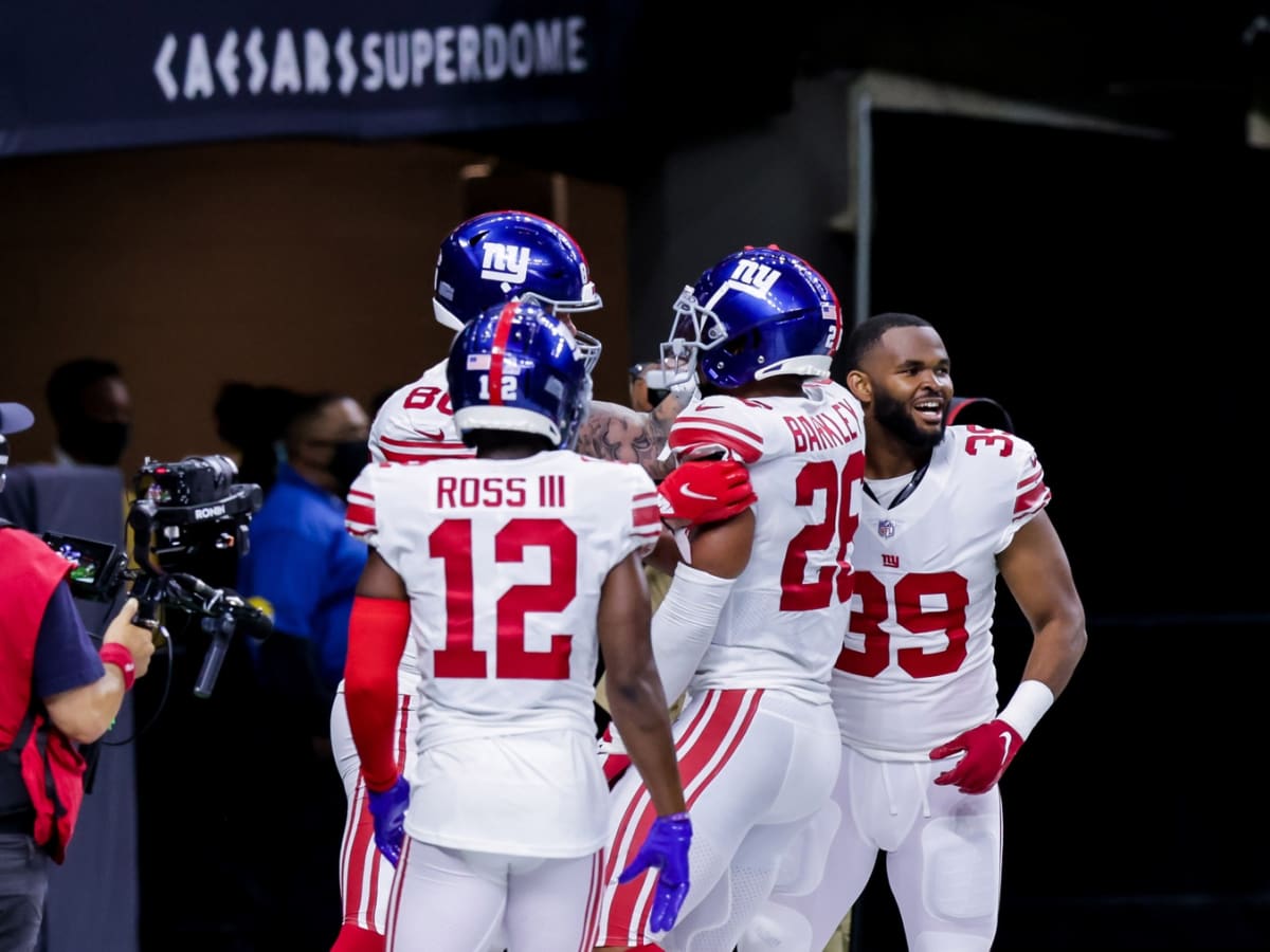 East Rutherford, New Jersey, USA. 1st Oct, 2018. New Orleans Saints and New  York Giants player pray after the game between the New Orlean Saints and  the New York Giants at MetLife