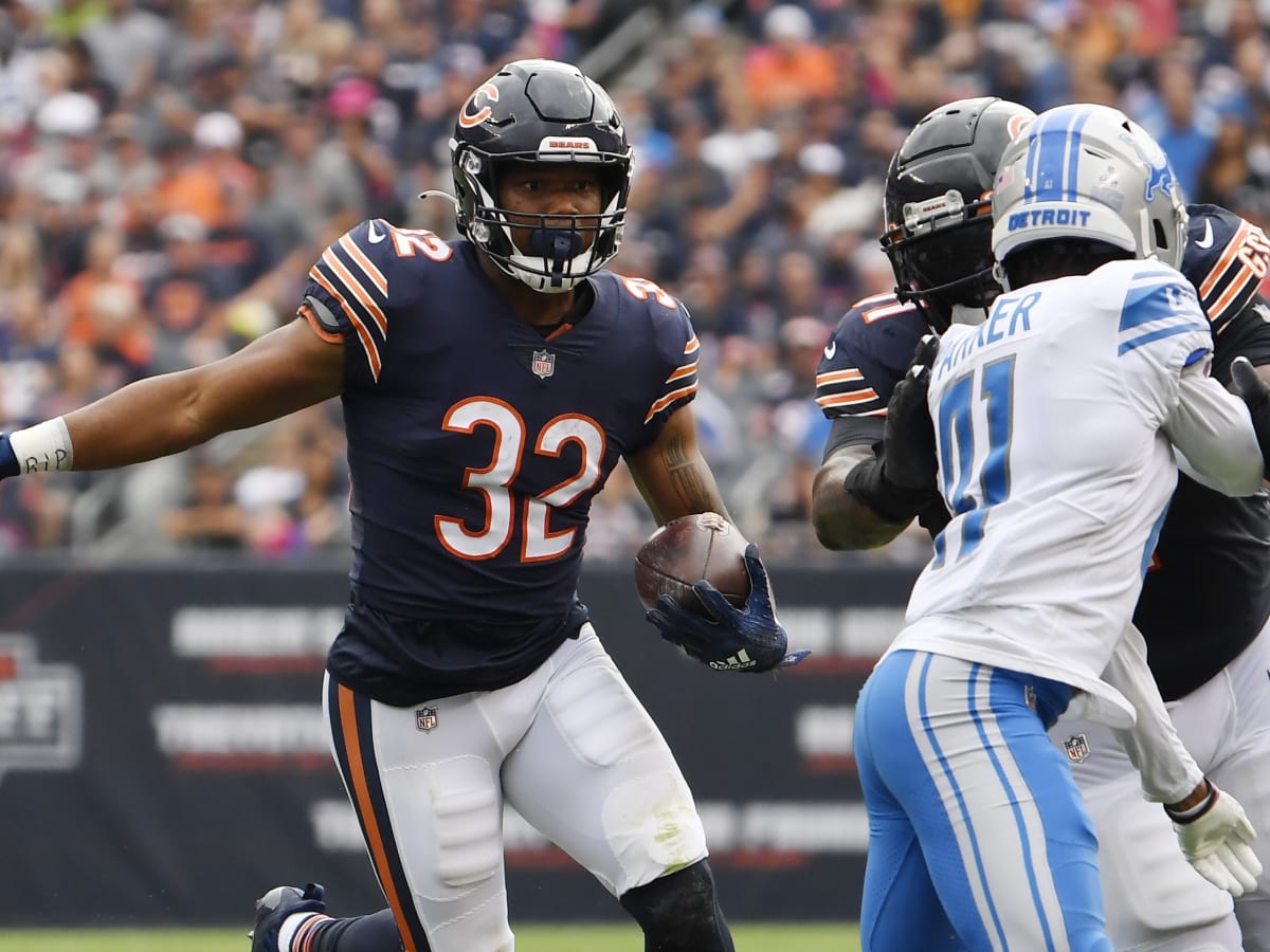 Bears running back David Montgomery out with knee injury