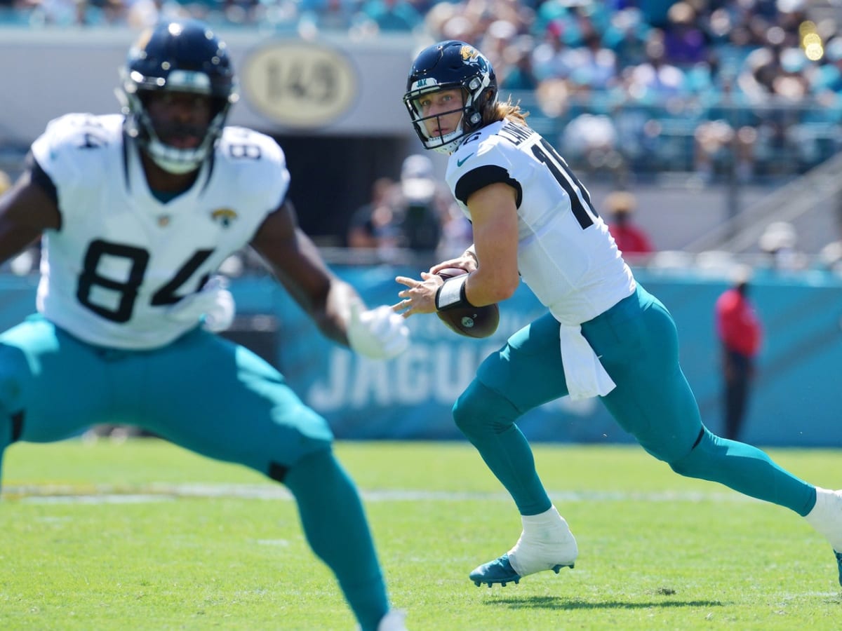 Jaguars Upset Titans in Tennessee, Tennessee, Tennessee Titans,  Jacksonville Jaguars, The Jacksonville Jaguars score a big win over the  Titans and keep their postseason hopes alive! 