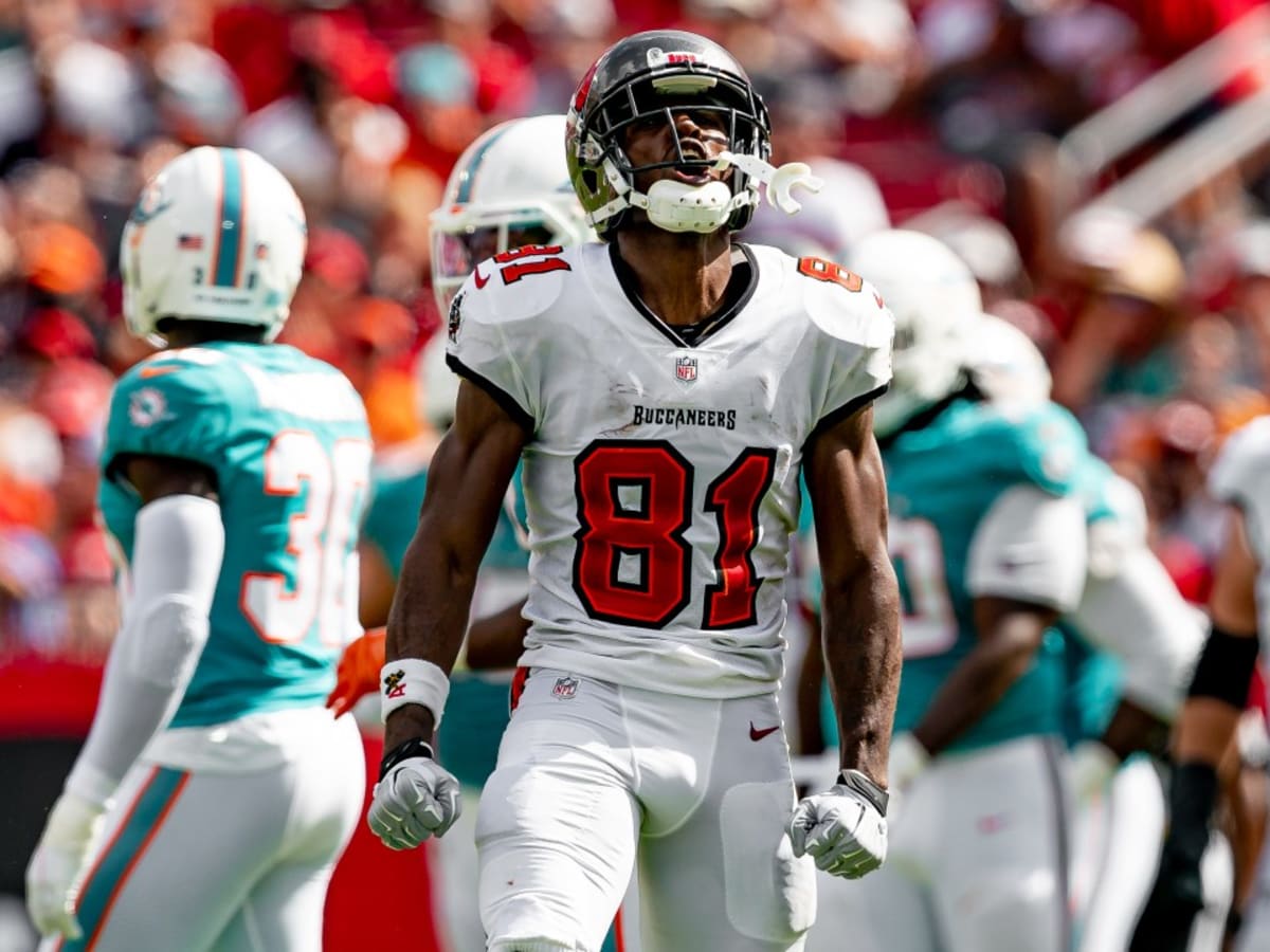 Tampa Bay Buccaneers Get Bad News About Star Wide Receiver Antonio Brown -  Sports Illustrated Cincinnati Bengals News, Analysis and More