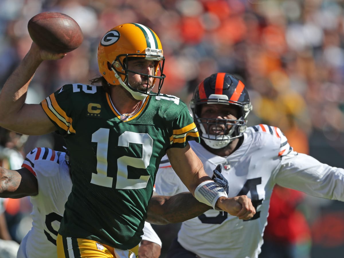 Packers' Aaron Rodgers has choice words for Bears fans after TD