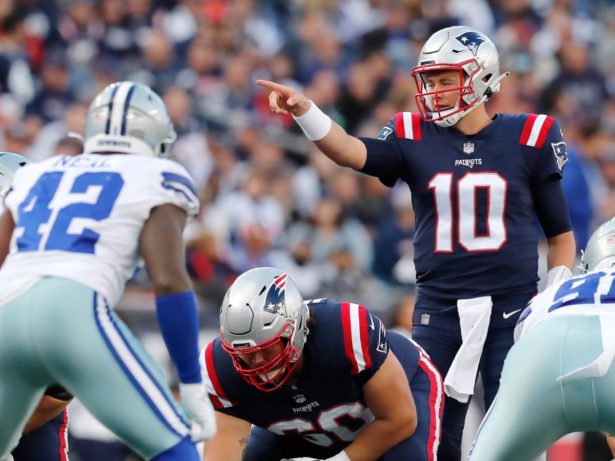 Patriots: Confidence In New England QB Mac Jones Despite Benching? - Sports  Illustrated New England Patriots News, Analysis and More