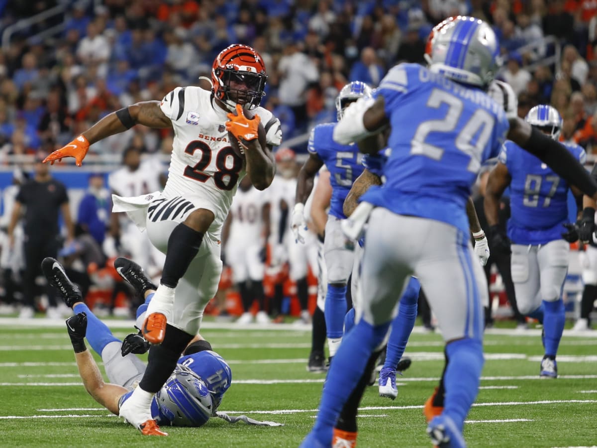 Joe Mixon career-long play assisted by Ja'Marr Chase: Bengals