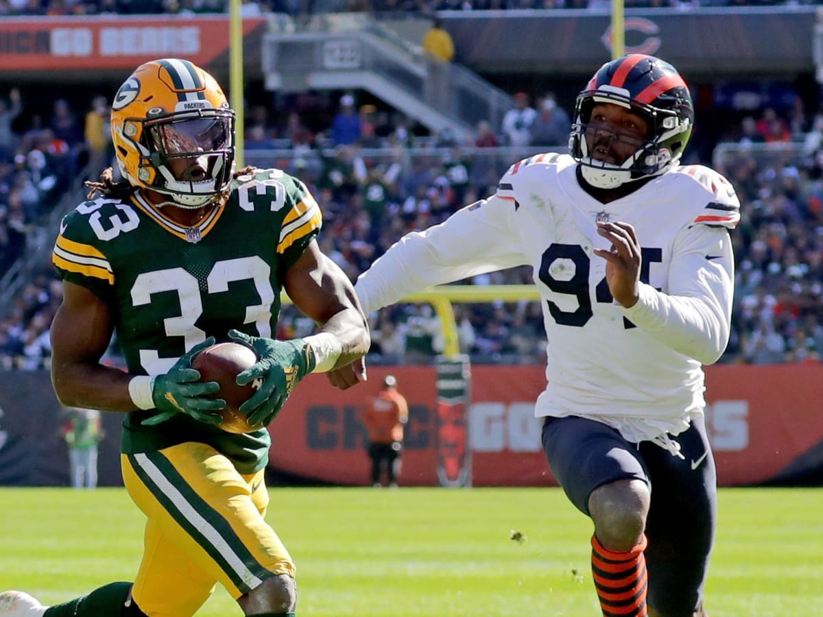 Chicago Bears put pass rusher Robert Quinn on COVID-19 list 