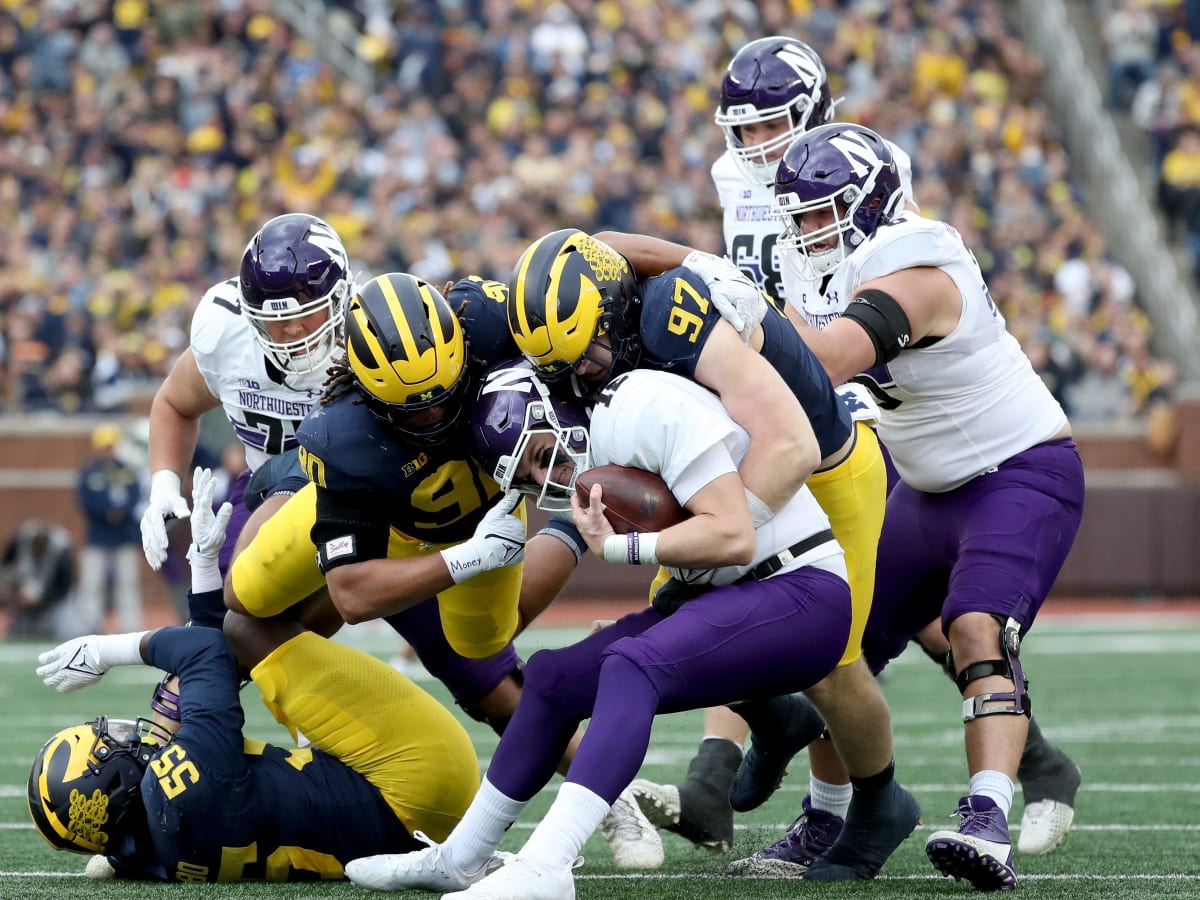 Game Recap: Northwestern Falls 33–7 to No. 6 Michigan in Big Ten Contest -  Sports Illustrated Wildcats Daily News, Analysis and More