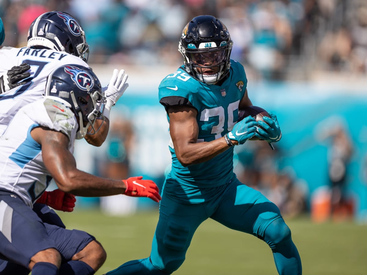 Jags WRs putting up huge numbers, but wins remain elusive