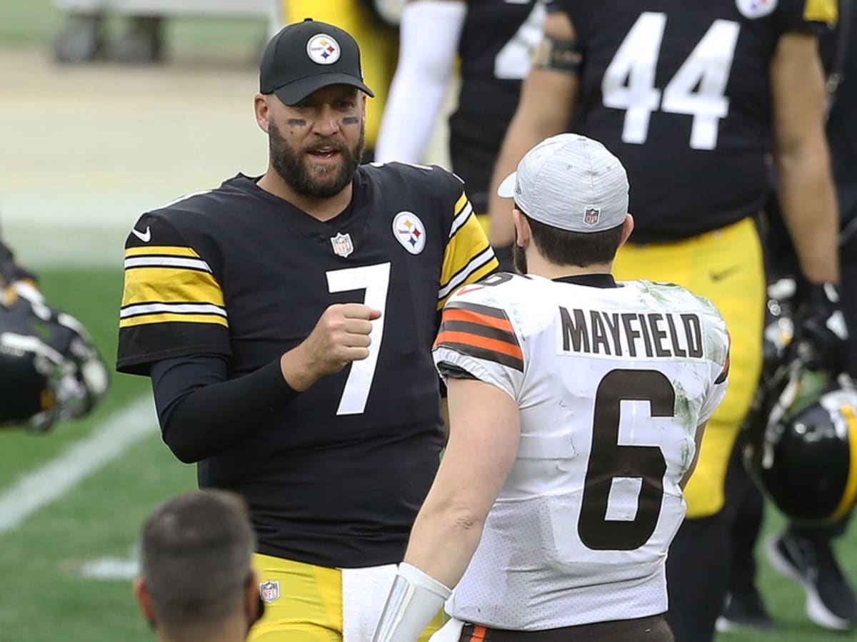 Can't-Miss Play: Cleveland Browns cornerback M.J. Stewart corrals a  one-handed interception off of Pittsburgh Steelers quarterback Ben  Roethlisberger's pressured pass