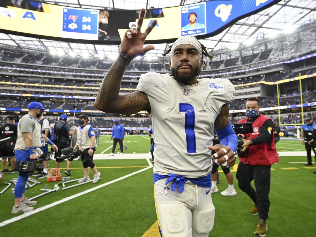 Las Vegas Raiders Meet With Free Agent Speedster DeSean Jackson - Sports  Illustrated Cincinnati Bengals News, Analysis and More