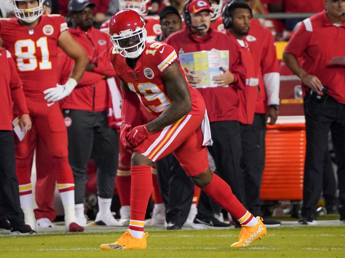 Chiefs adding wide receiver Josh Gordon to 53-man roster - The San Diego  Union-Tribune