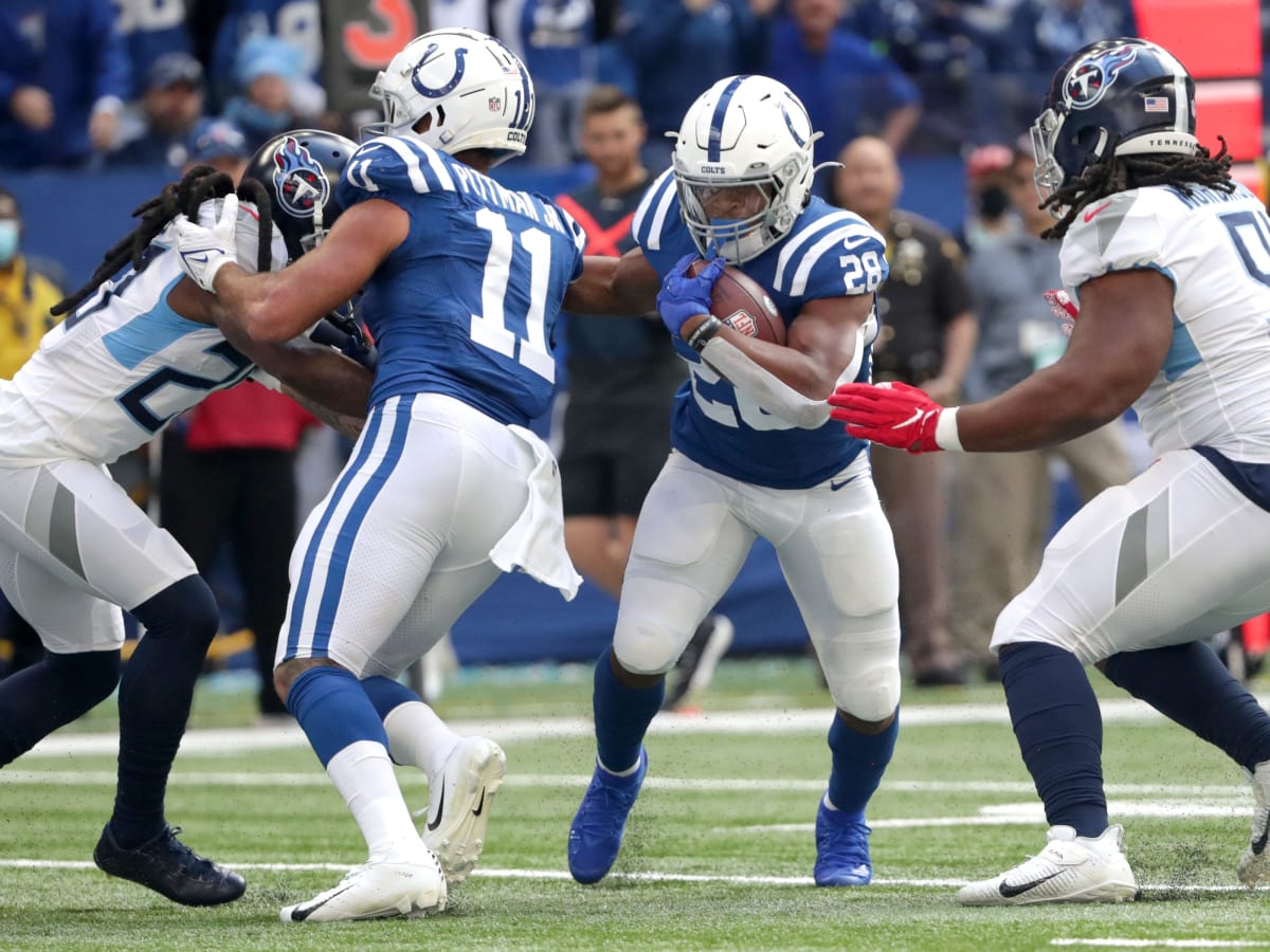 Indianapolis Colts at Tennessee Titans, Week 10: Division Lead on Line in  Primetime - Sports Illustrated Indianapolis Colts News, Analysis and More