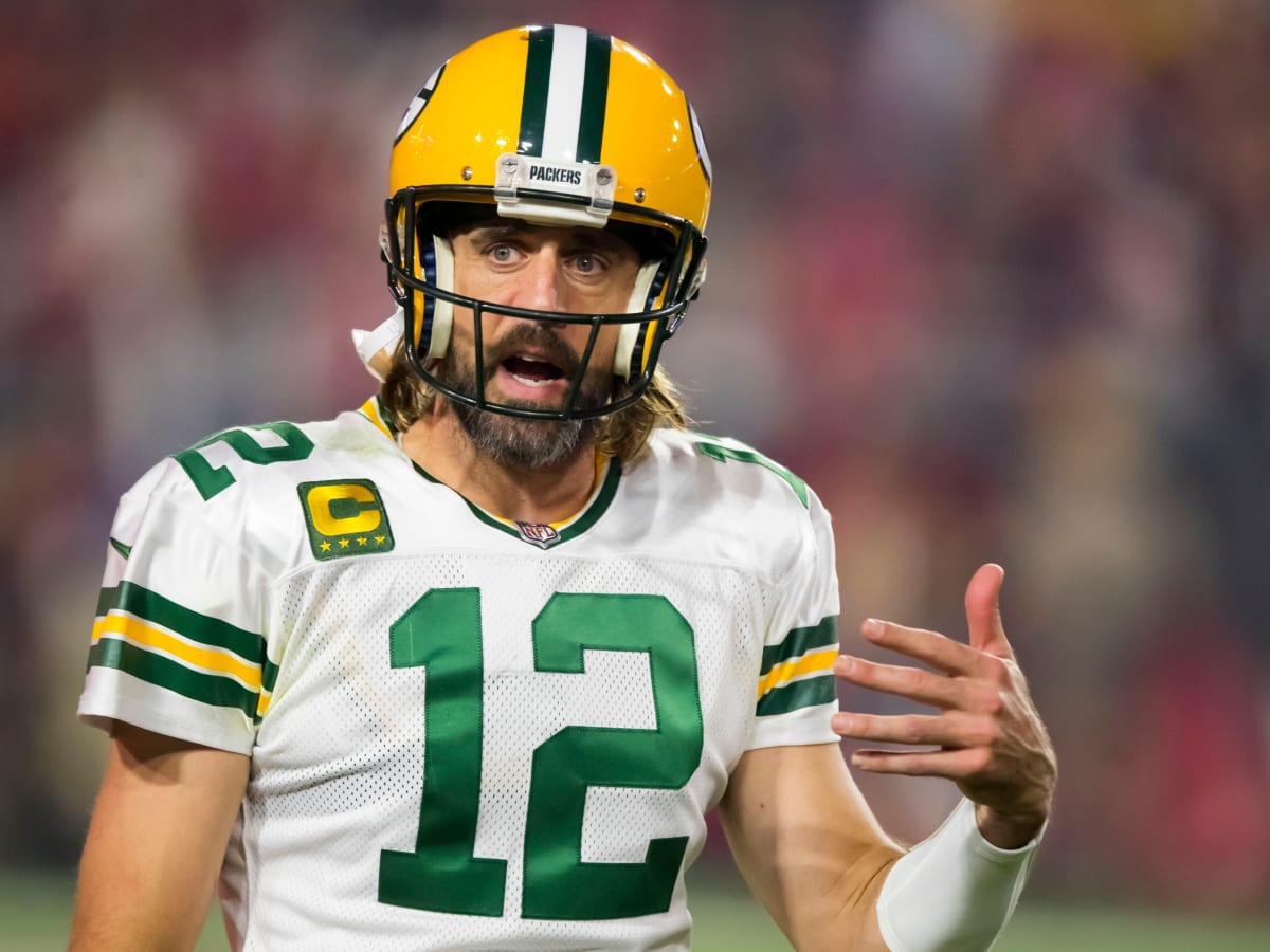 N.F.L. Fines Green Bay Packers and Aaron Rodgers for Covid