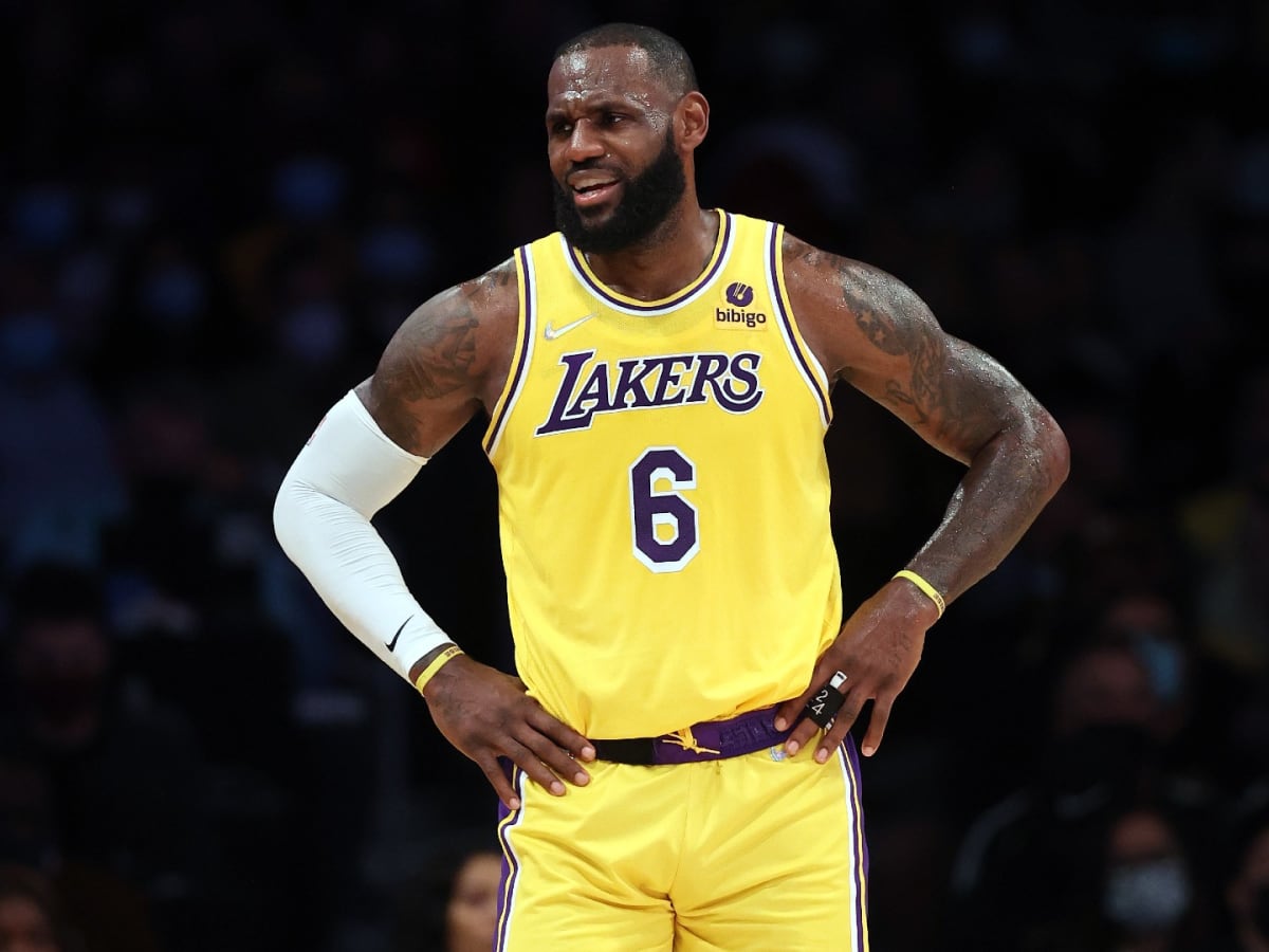 LeBron James, Lakers make decision on lone 2022 NBA Draft pick