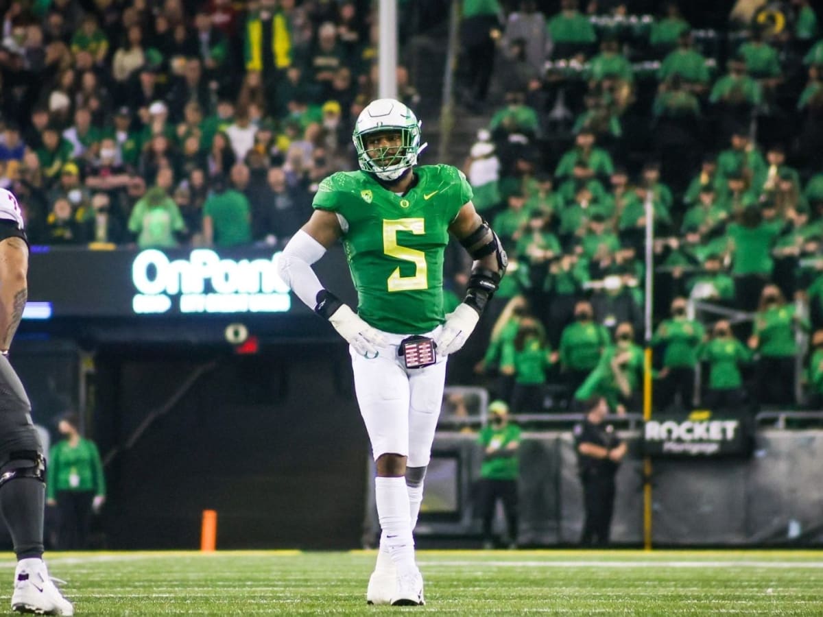 Kayvon Thibodeaux status: Ducks star defensive end suspended for first half  vs. Cal - DraftKings Network