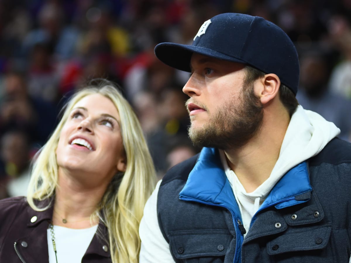 Matthew Stafford's wife threw a pretzel at 49ers fan on Monday night