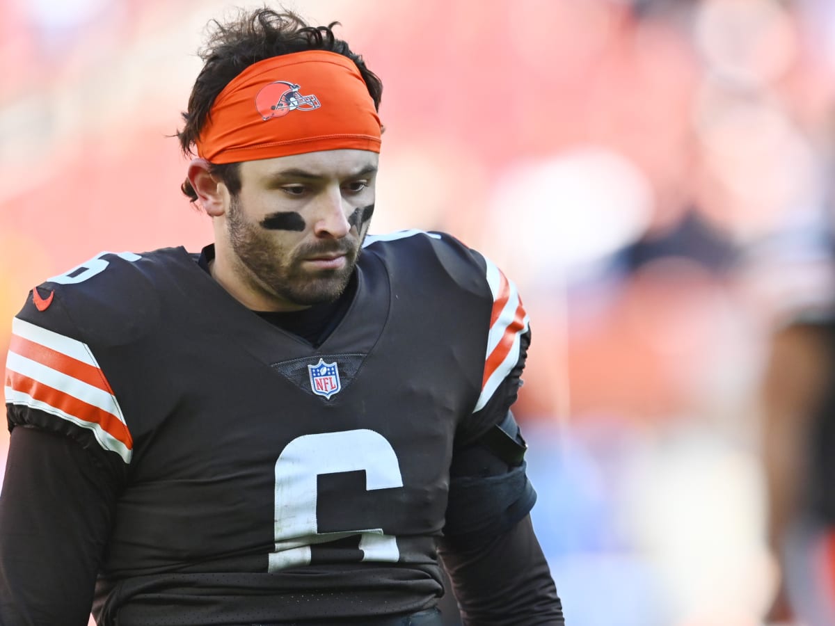 Buccaneers: Baker Mayfield gets emotional after death of former Browns  teammate