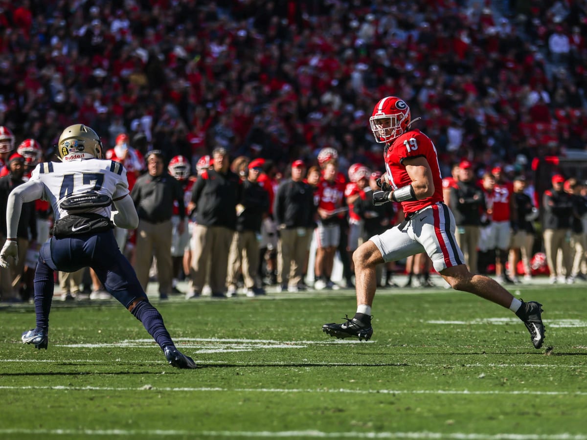 Brock Bowers 'special' in Georgia offense despite Mackey Award snub